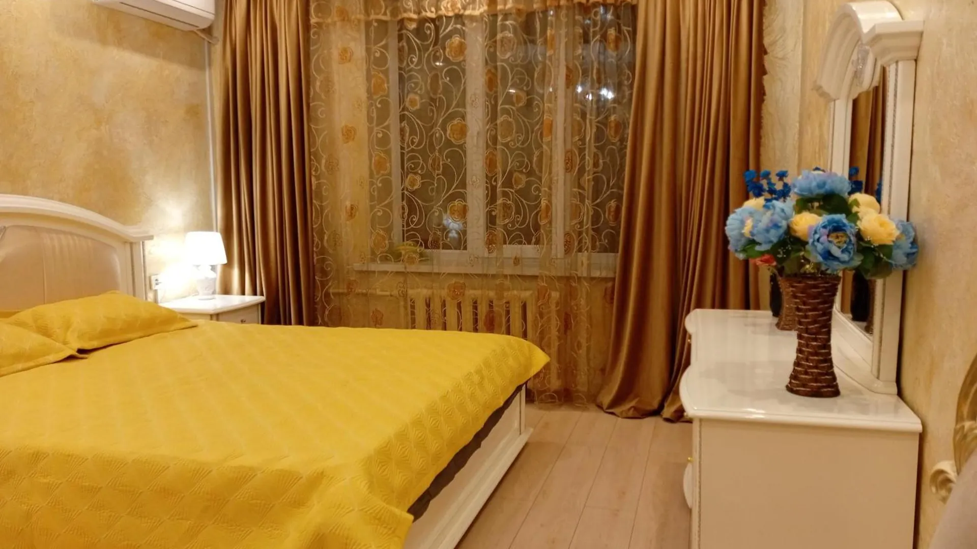 شقة 3 Rooms Of Sun الماتي كازاخستان