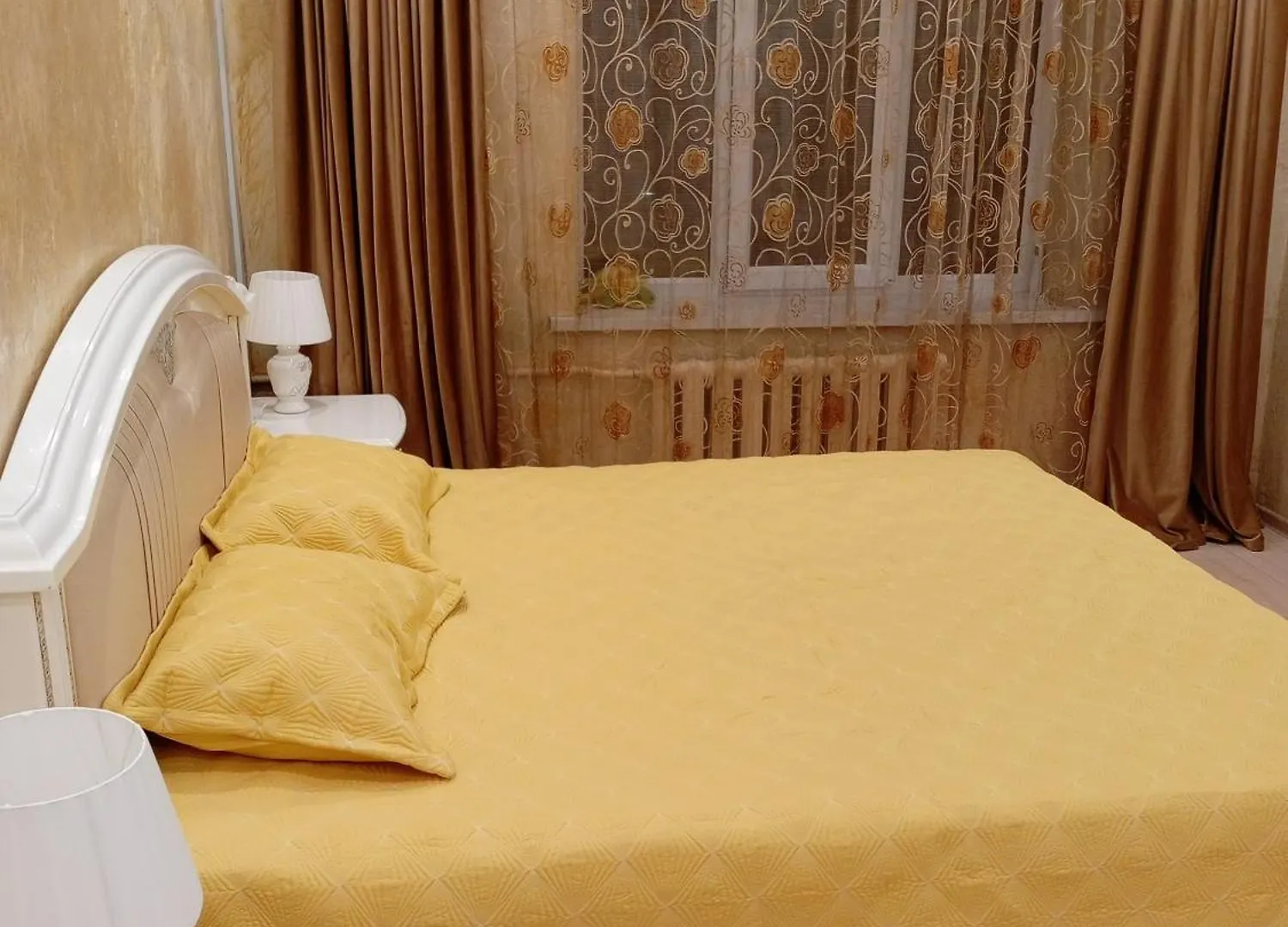 3 Rooms Of Sun Almaty 0*,